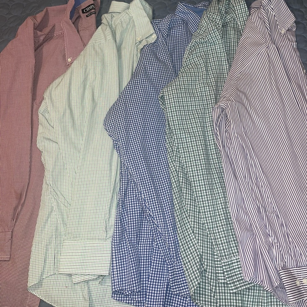 Lot of Mens izod, Nautica, and Ralph Lauren dress shirts. Great condition.